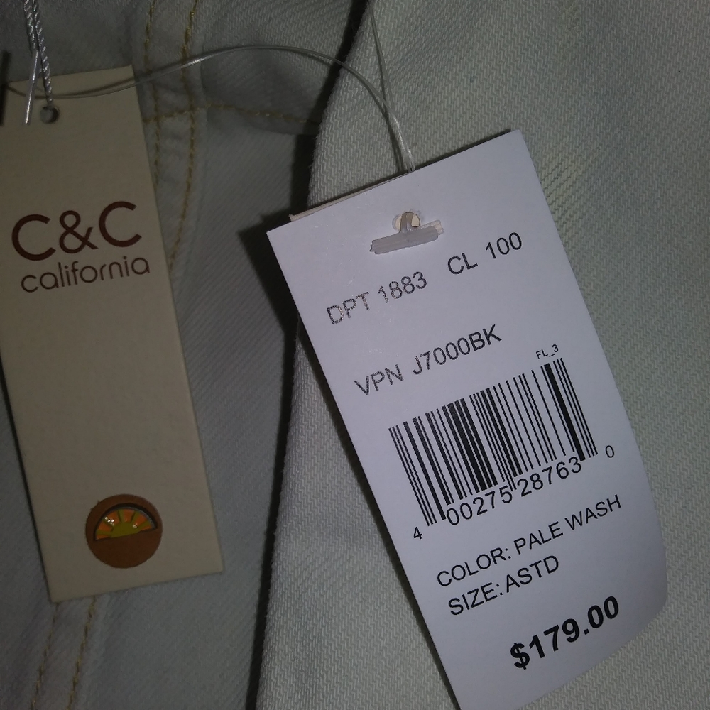 Jean jacket - Picture 2 of 6